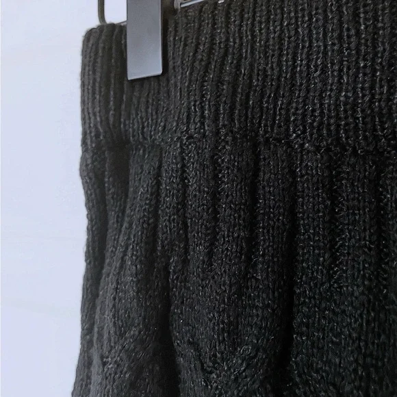 High waist ruffle hem skirt - Picture 2 of 2